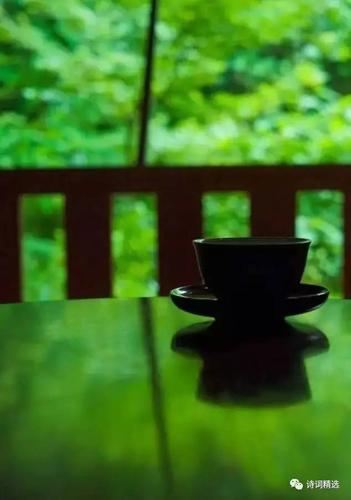 虛心萬事能成的下一句是什么